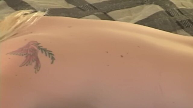 Ariana Jollee loves anal sex and double penetration