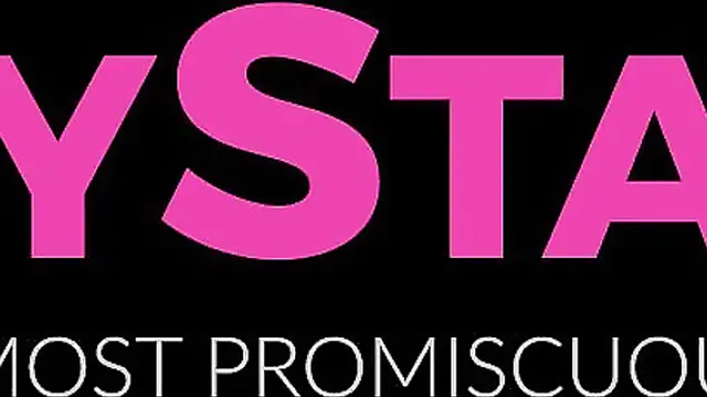 BBW Lacey Starr Sucks Waiter′s Dick🍆 Then Fucks A Cowgirl