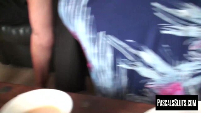 Chubby MILF Alisha Rydes endures anal destruction by Pascal White who makes her squirt