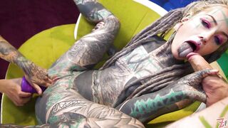 Threesome with Alt Babe, Anal, Gapes and Facial Finish