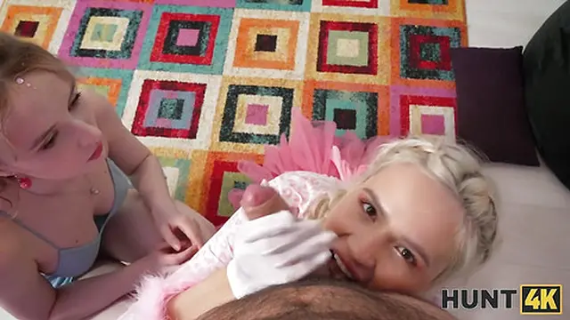 HUNT4K  Landlord′s cock🌭 interrupts slutty lesbian couple′s wild fun