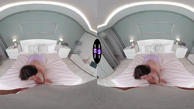 Her Book Was Boring So She Devoured His Cock Instead - TmwVRnet